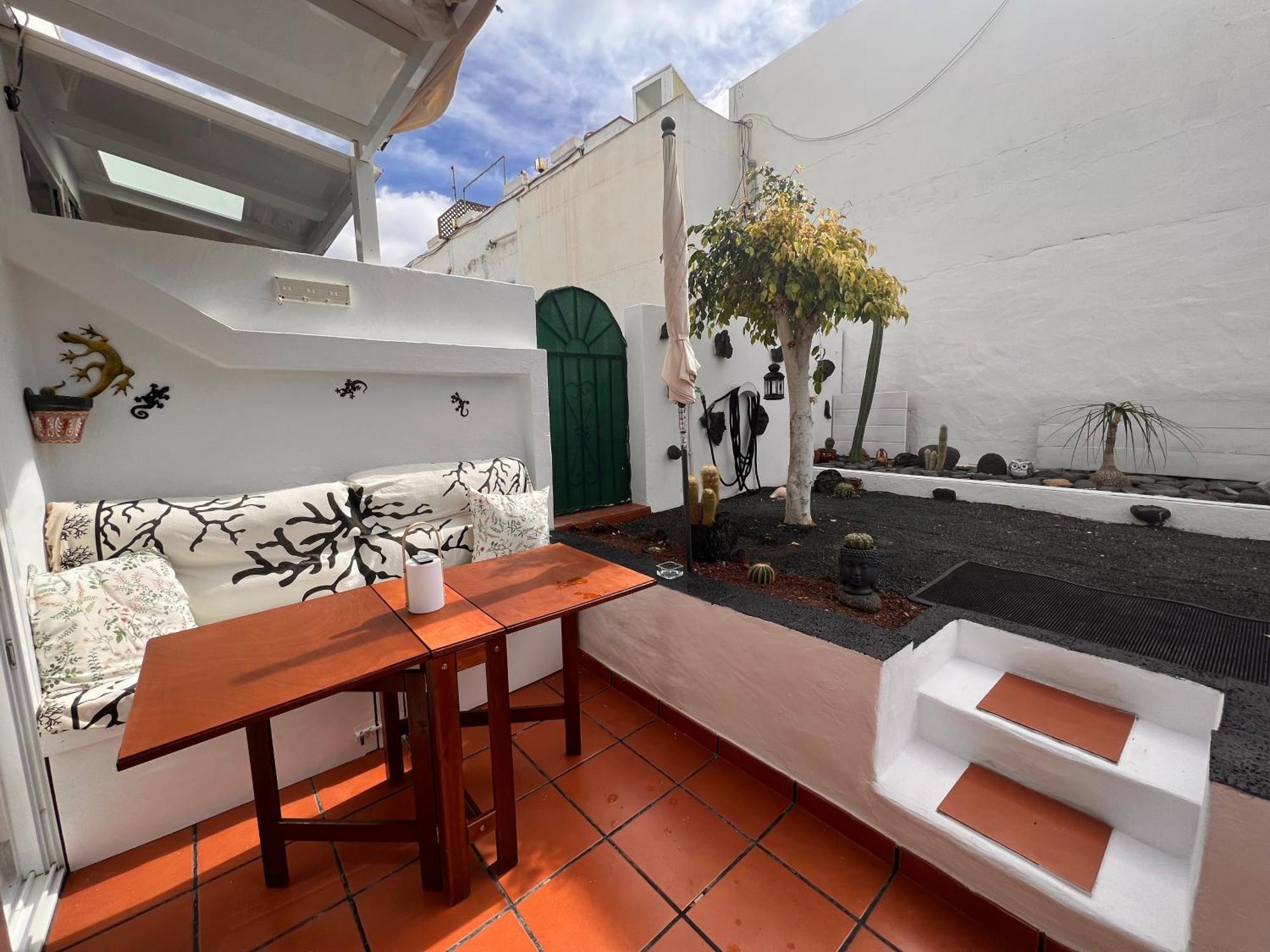 Budda House Puerto Del Carmen. Tías Exteriör bild